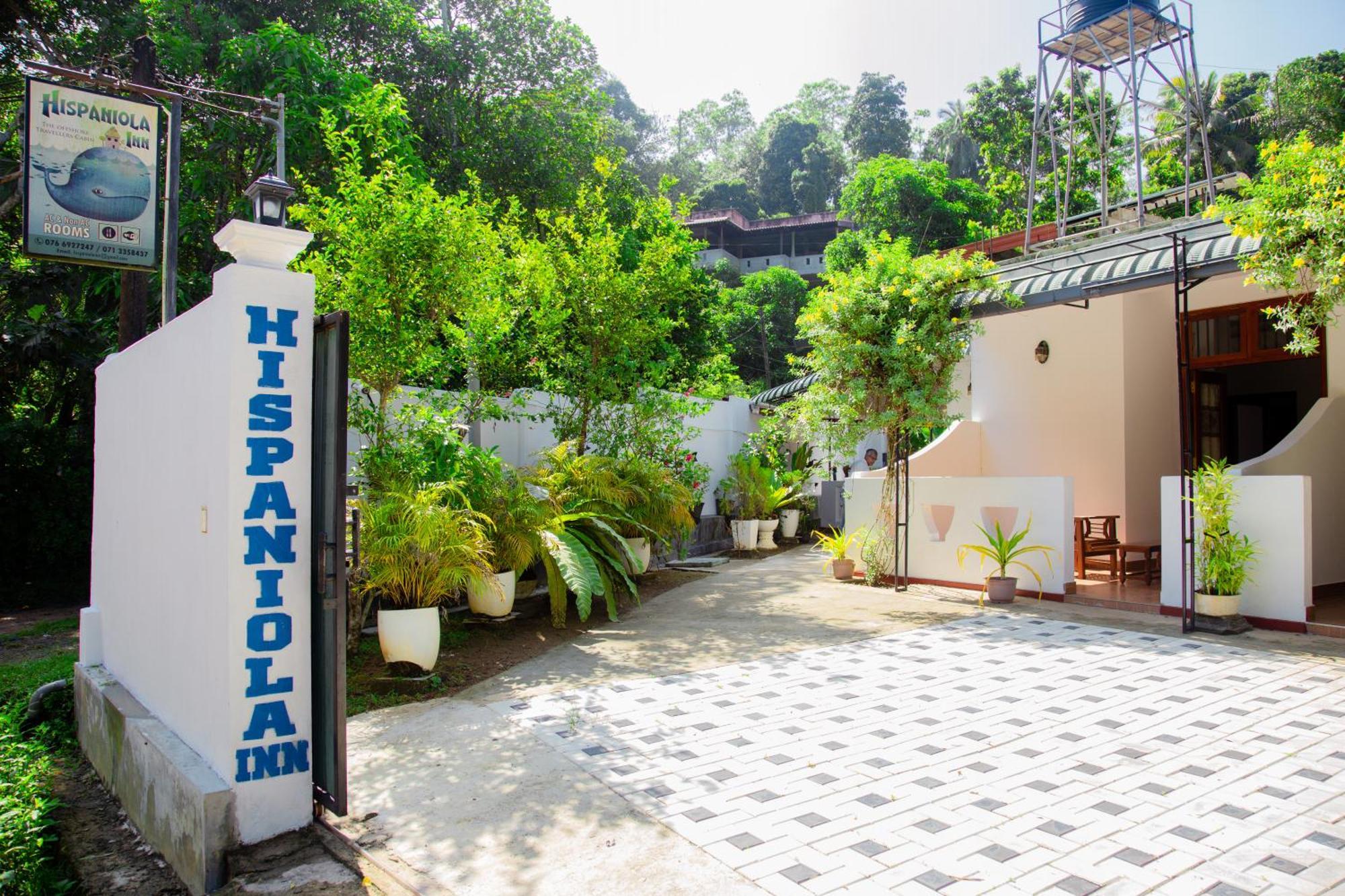 Hispaniola inn Mirissa Esterno foto